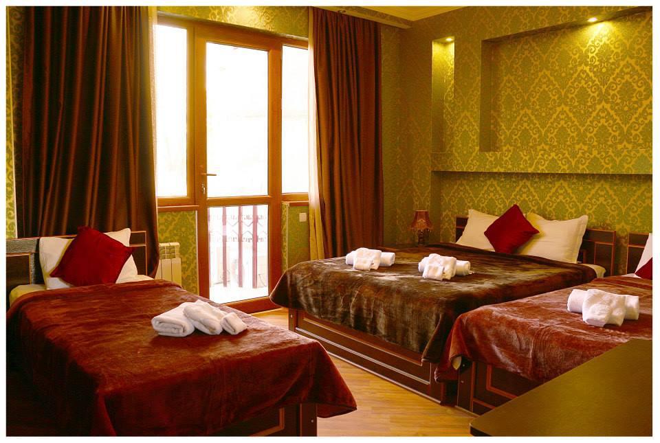 Begi Hotel Тбилиси Екстериор снимка
