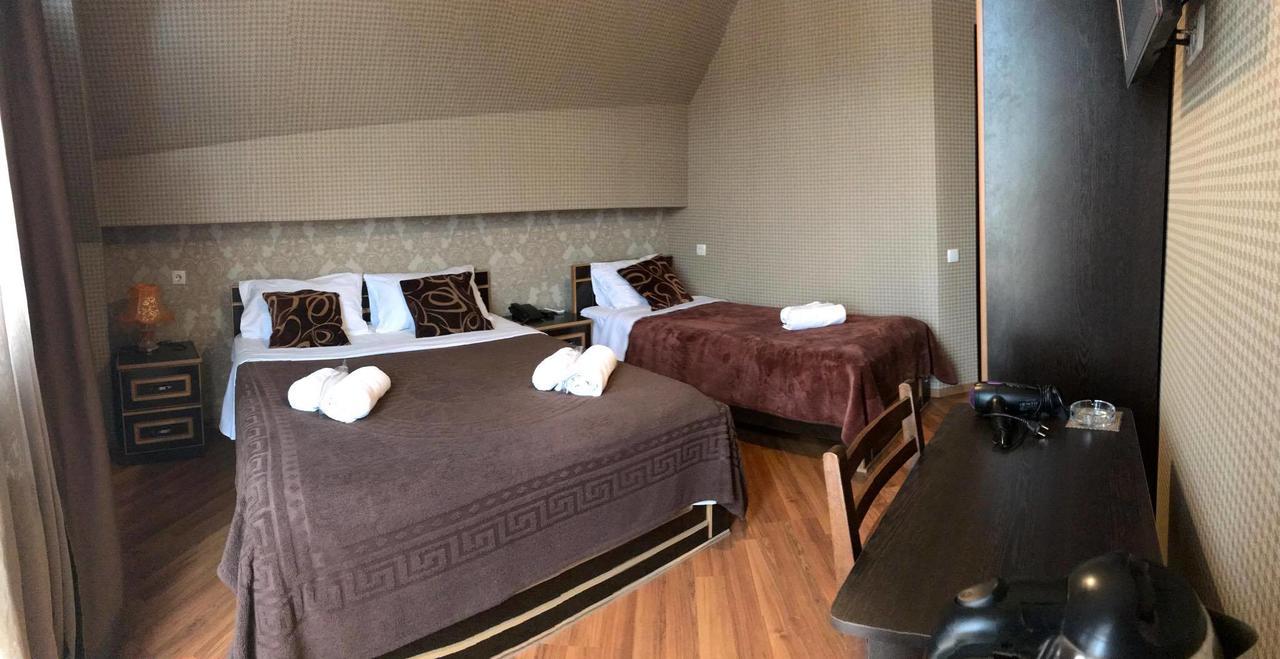 Begi Hotel Тбилиси Екстериор снимка