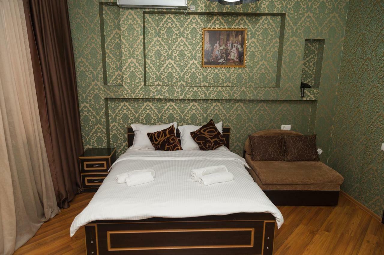 Begi Hotel Тбилиси Екстериор снимка